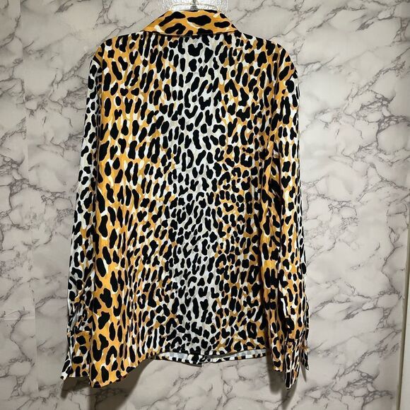 St. John Collection Satin Back Leopard
Print Shirt - Picture 8 of 10